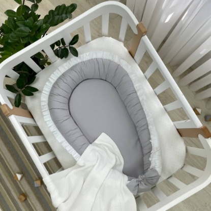 Protectie somn - Baby Nest co-sleeping cu doua fete, alb-gri
